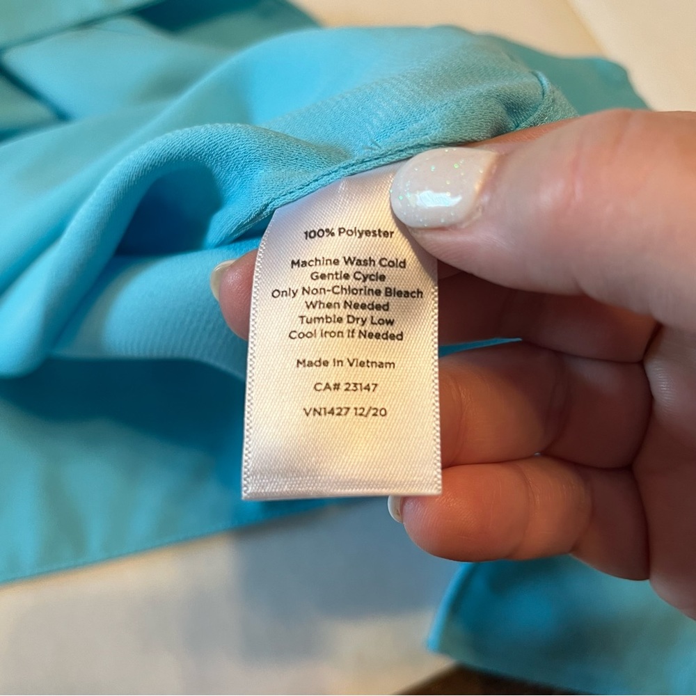 Talbots‎ Plus Womens Size 18W Blue Sleeveless Blouse Tank Top Shell Waist Tie - Picture 3 of 9